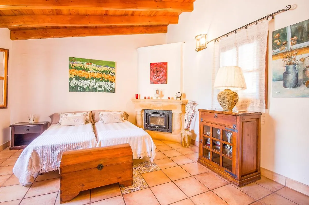 Finca Es Mua Muro Villa